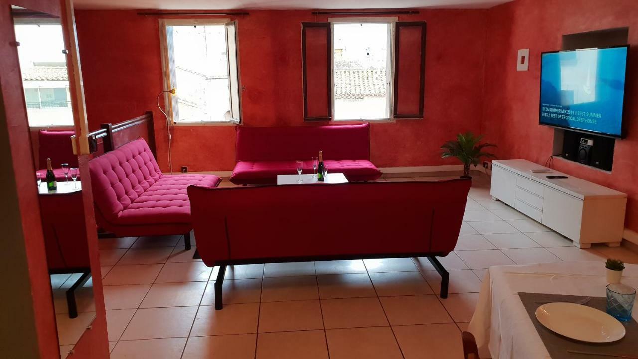 Villa Les Barons de Guers à Castelnau-de-Guers Extérieur photo