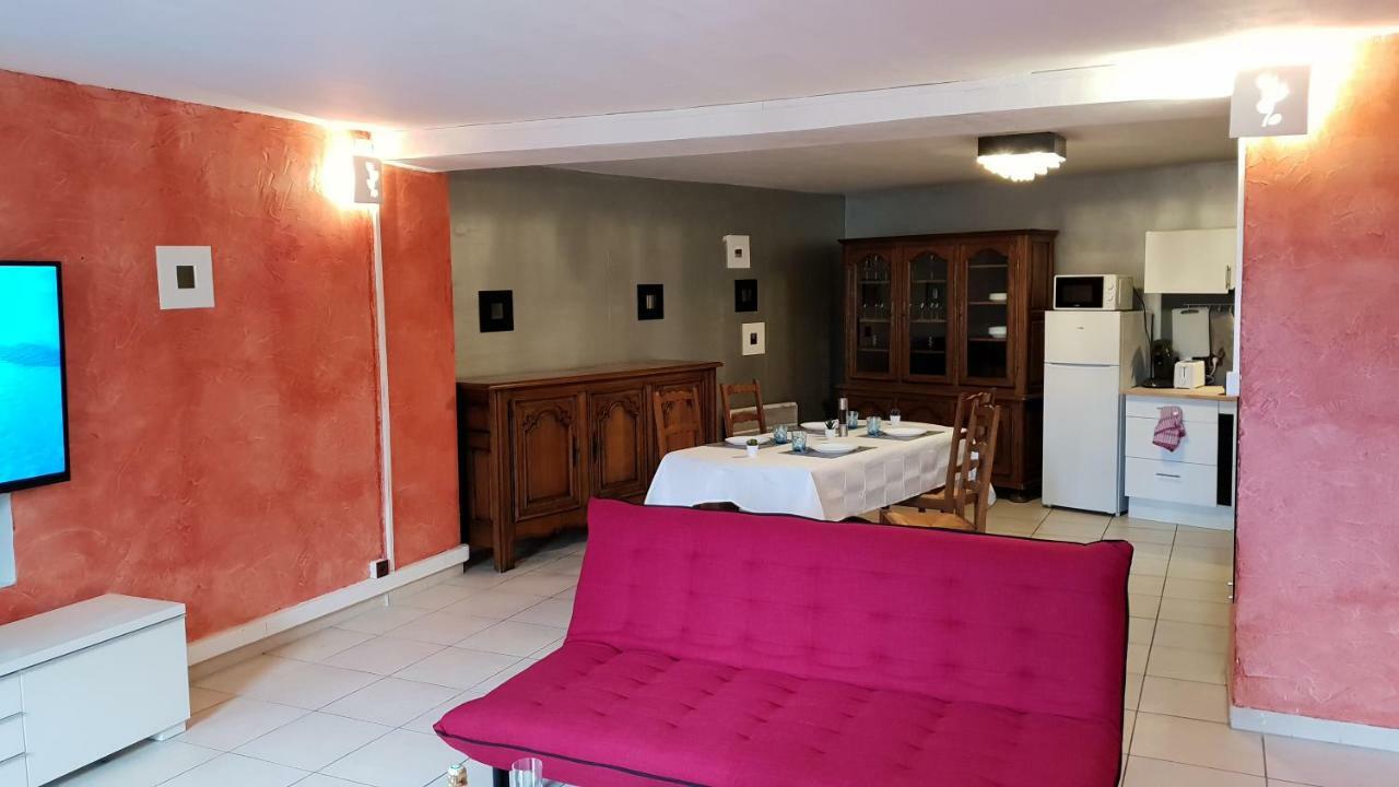 Villa Les Barons de Guers à Castelnau-de-Guers Extérieur photo